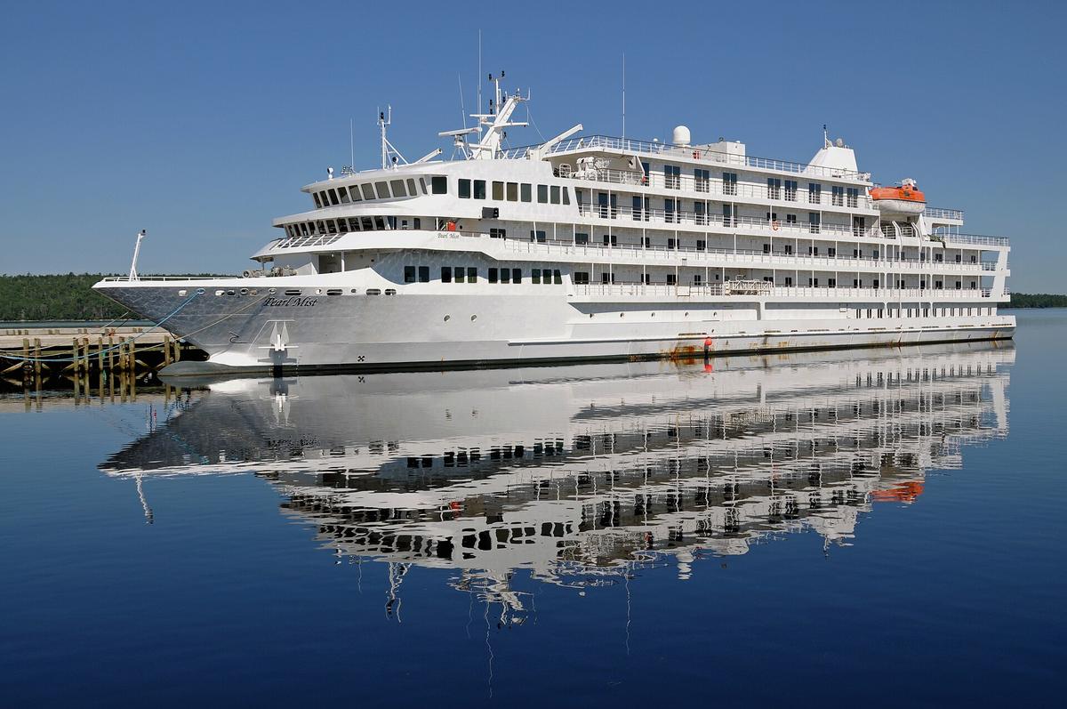 cruise ship deck accessible